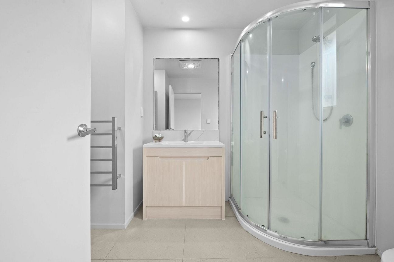 Sunny 2 Bedroom Home in Huntington, Hamilton - Vista 5