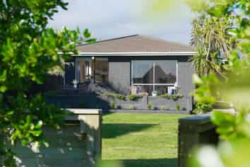 191 Manly Street, Paraparaumu Beach
