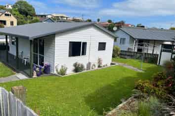 20B Glenwood Ave, Glenwood