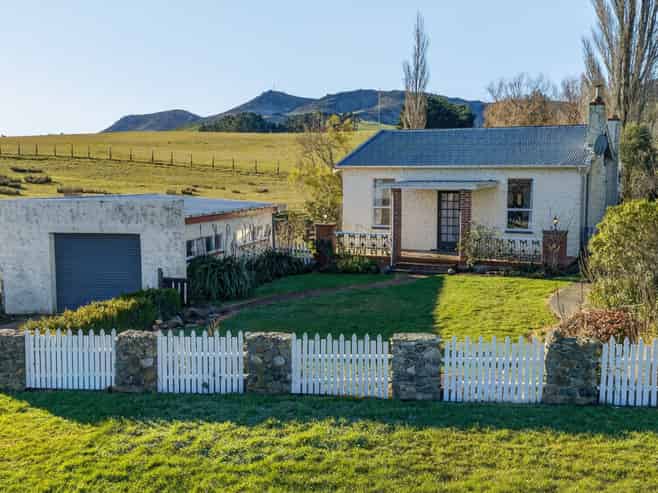 23 Garden Street, Lumsden