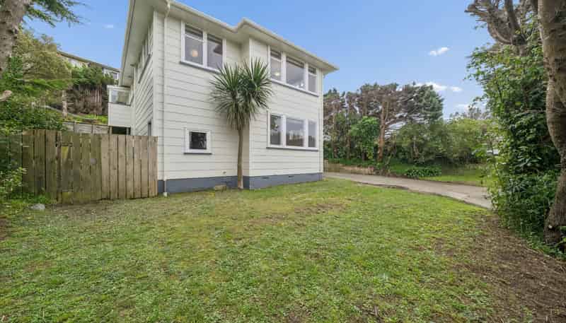 36 Ruskin Road, Newlands