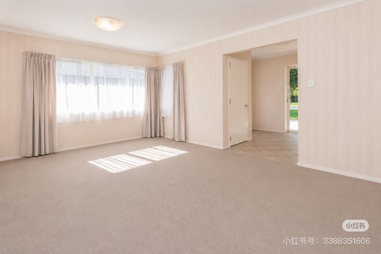 Well Maintained 3 Bedroom 2 Bathroom Home - Widok 4