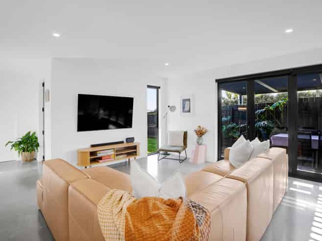 1 Rehua Place, Waiwhakaiho