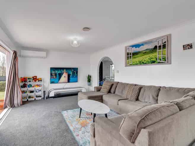21 Oberon Street, Stratford