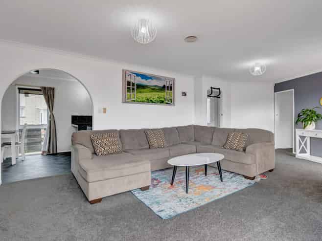 21 Oberon Street, Stratford