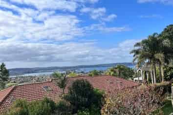86 Luckens Road, West Harbour