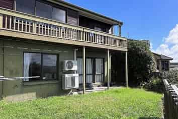 86 Luckens Road, West Harbour
