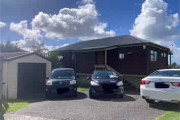 86 Luckens Road, West Harbour