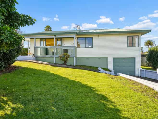 21A  Kotuku Street, Te Atatu Peninsula