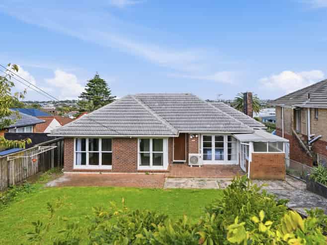 481 Mount Albert Road, Three Kings