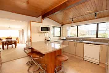 9 McClean Place, Ngatea