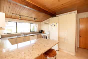 9 McClean Place, Ngatea