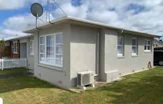 10 Eton Place, Levin
