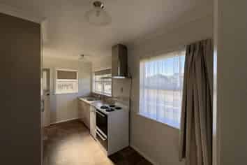 10 Eton Place, Levin