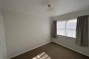 10 Eton Place, Levin