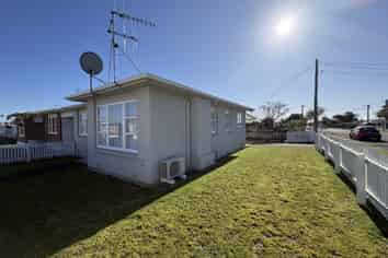 10 Eton Place, Levin