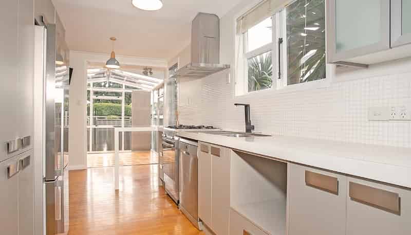33 Coral Crescent, Panmure