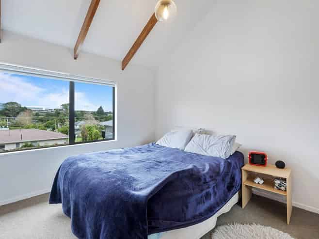 78B Vodanovich Road, Te Atatu South