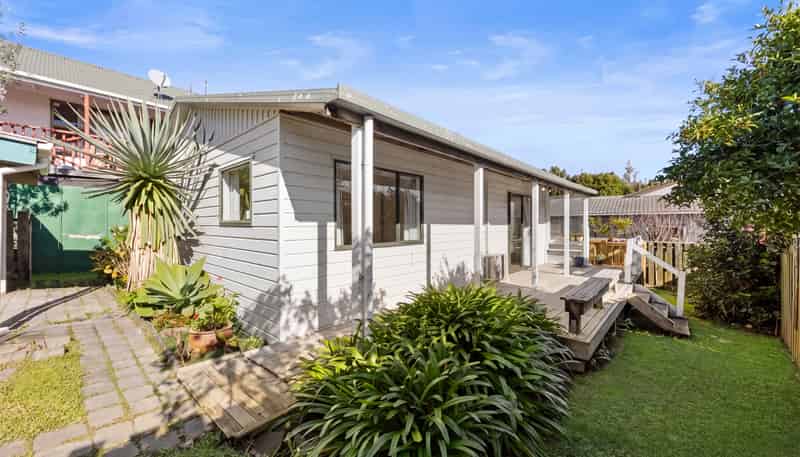 36A Lewisham Street, Highland Park