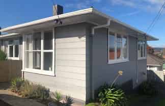 170 Sunset Road, Mangakakahi
