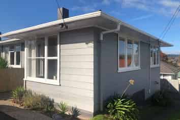 170 Sunset Road, Mangakakahi