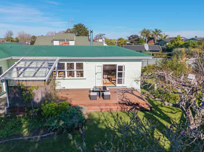 9 Chester Place, Taradale