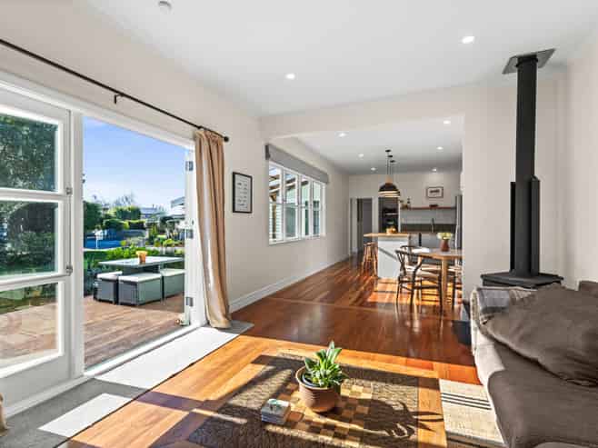 9 Chester Place, Taradale