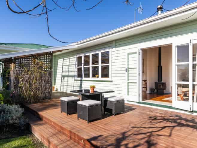 9 Chester Place, Taradale