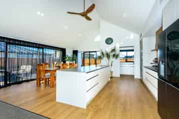 10 Benashet Drive, Lincoln