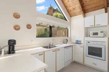 6/10 Taiere Terrace, Onehunga