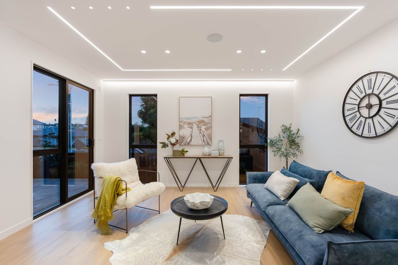 Brand New, Double Westlake Zone - Vista 4