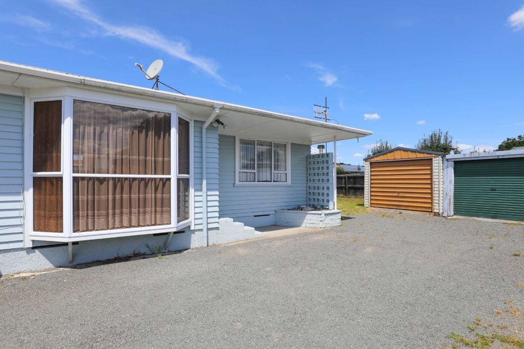 Two Bedroom On Seddon 1