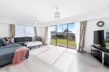 1/69 Settlement Road, Papakura