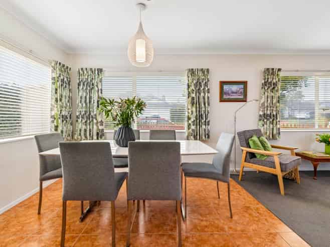 20 Palmcrest Grove, Highland Park