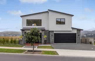 202 John Burke Drive, Aotea