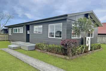 3 Fuller Close, Levin