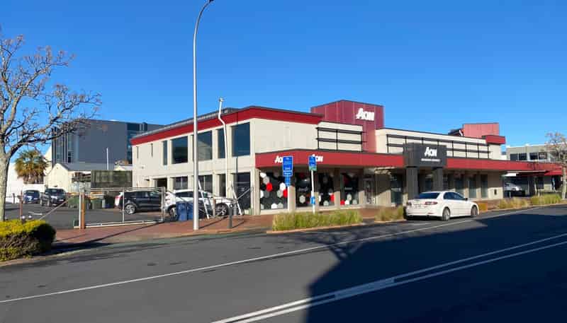 1090 Hinemoa Street, Rotorua