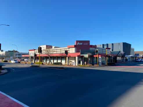 Professional Central City Office With Parking