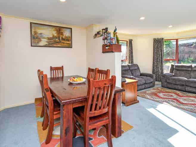 36 Ksenia Drive, Flat Bush