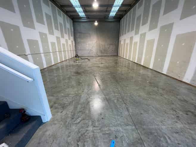 Secure, Tidy Gateway Industrial Unit
