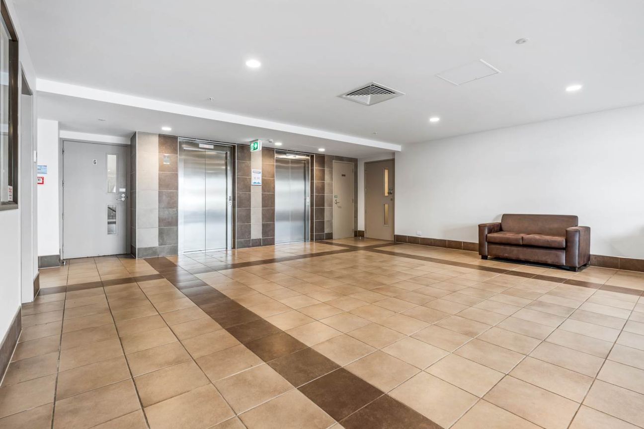 Inner-City Comfort: Modern Living at Imperial Gardens - Vista 2