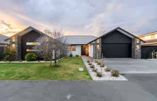 100 Tauhinu Avenue, Lincoln