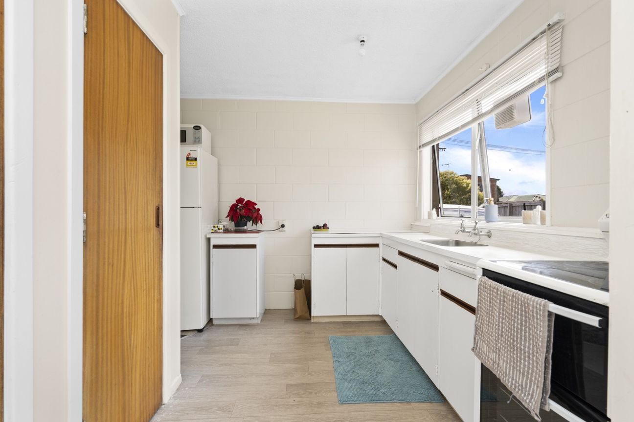 One Bedroom Unit in Hamilton East - Aanzicht 4
