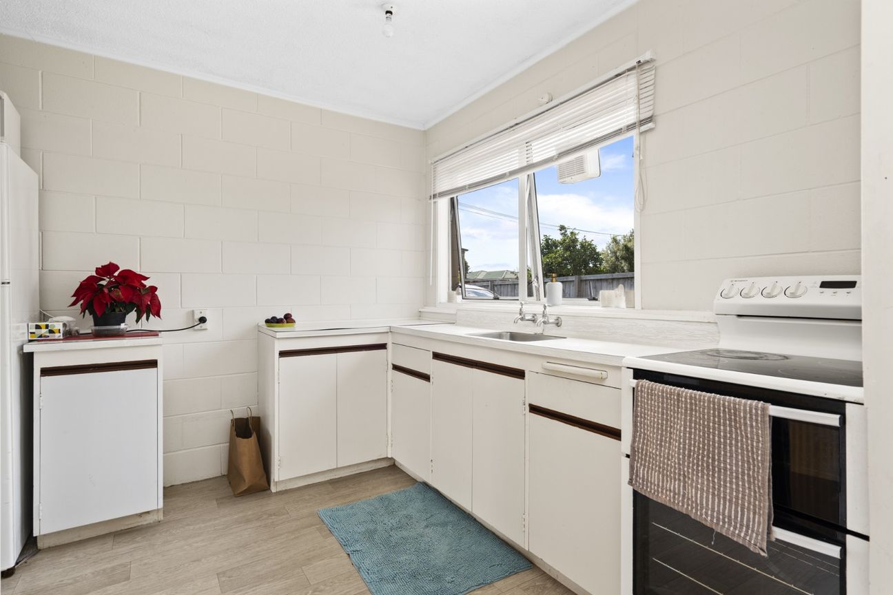 One Bedroom Unit in Hamilton East - Aanzicht 5