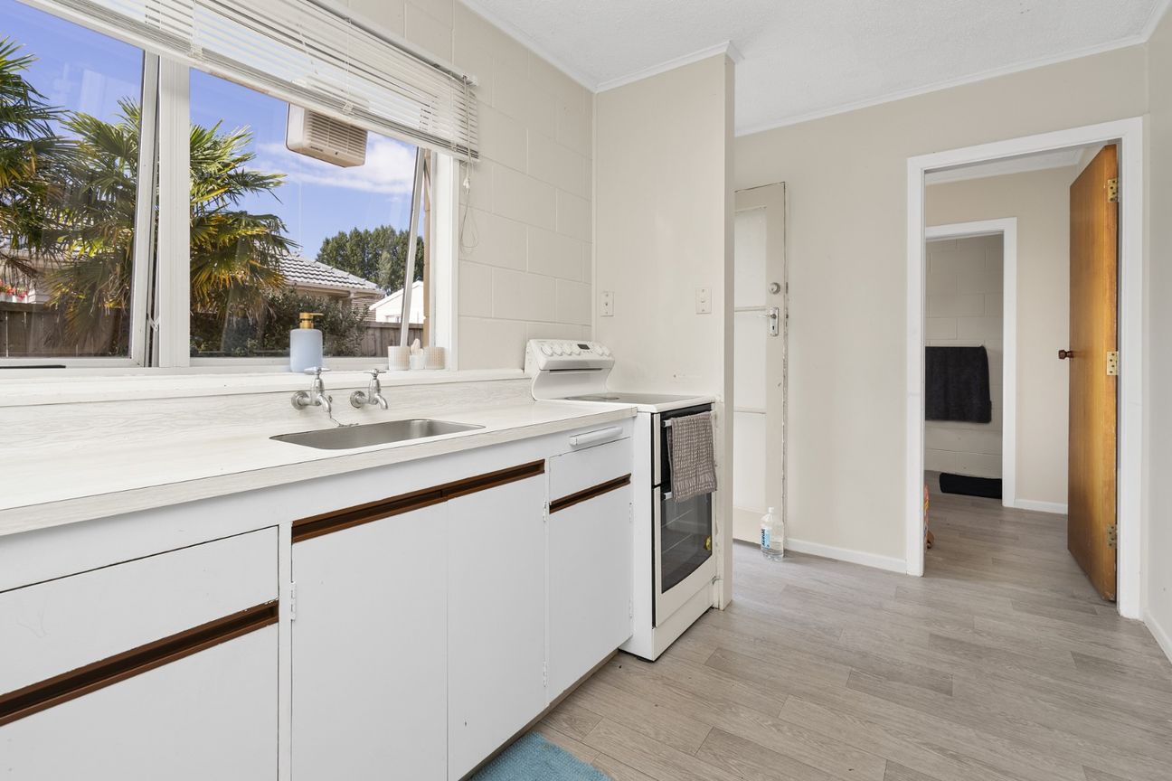 One Bedroom Unit in Hamilton East - Aanzicht 6