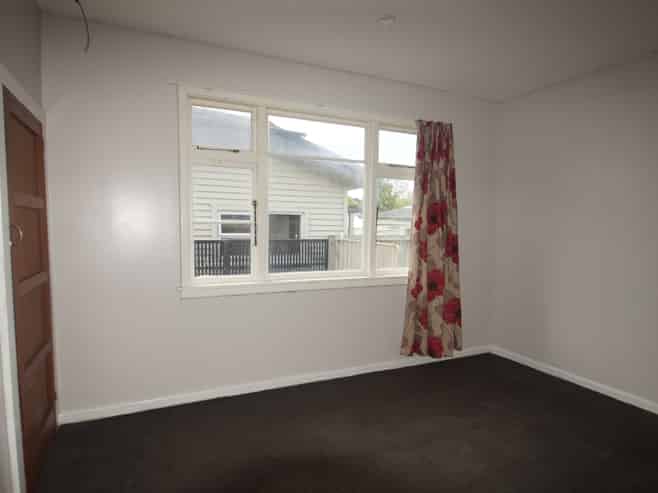 79 Leaver Terrace, North New Brighton