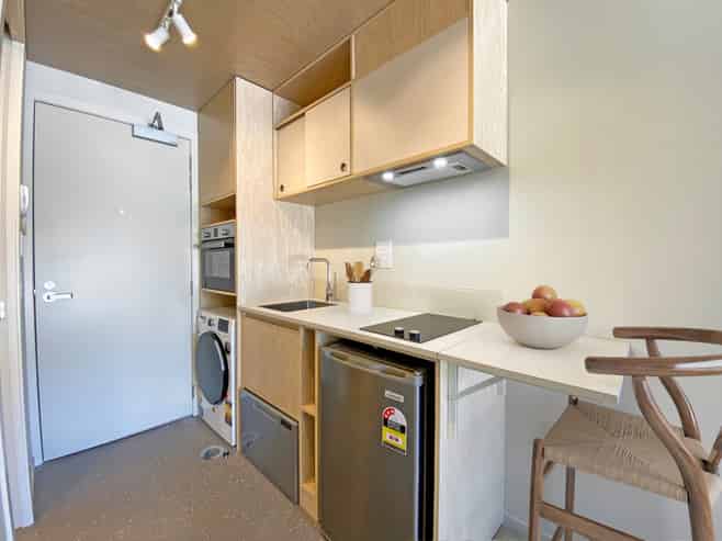 102A/2 Campbell Terrace, Petone