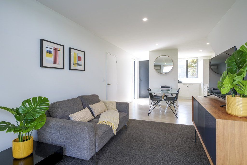 Modern, Spacious Two-Bedroom Townhouse in Edgeware - Aanzicht 3