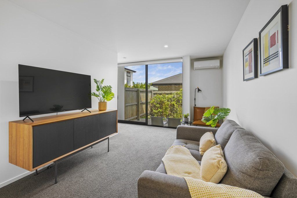Modern, Spacious Two-Bedroom Townhouse in Edgeware - Aanzicht 4