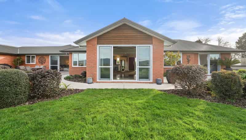 3090A Cambridge Road, Rotoorangi